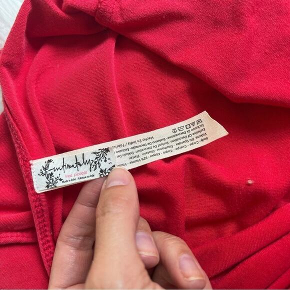 INTIMATELY FREE PEOPLE GIA RED LACE TRIM BODYSUIT SIZE SMALL - Picture 6 of 7